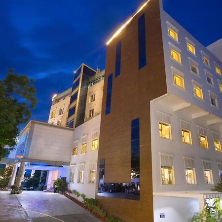 Hotel Atithi Pondicherry Ngoại thất bức ảnh