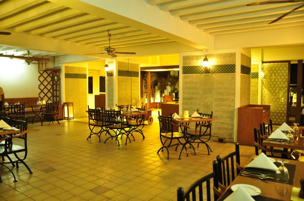 Hotel Atithi Pondicherry Ngoại thất bức ảnh