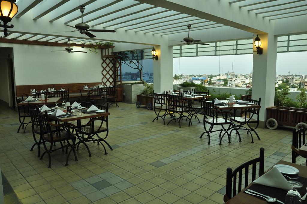 Hotel Atithi Pondicherry Ngoại thất bức ảnh