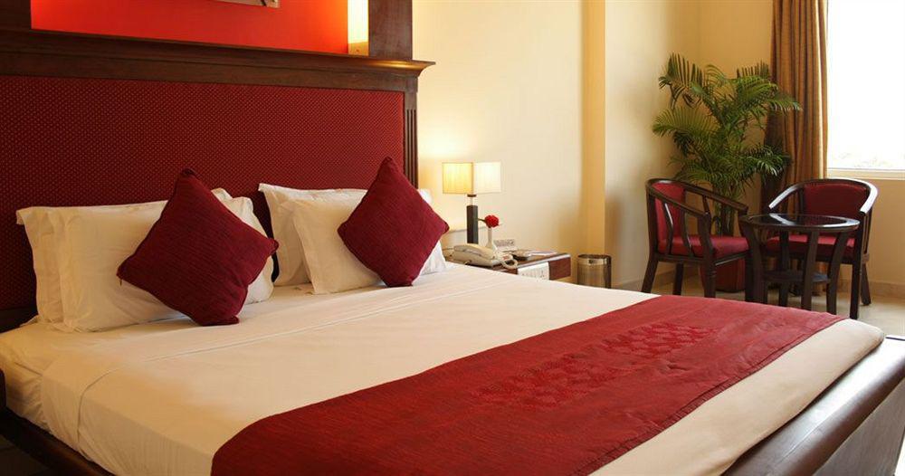 Hotel Atithi Pondicherry Ngoại thất bức ảnh